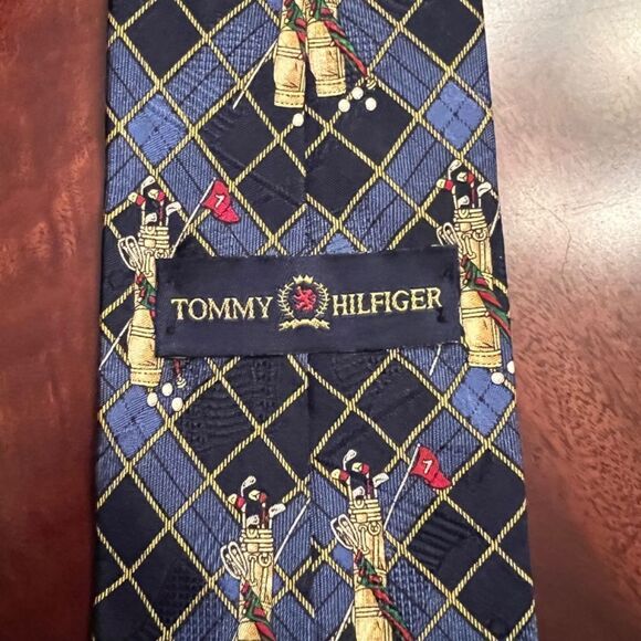EUC Men's Tommy Hilfiger Golf Club Print Silk Neck Tie - Picture 3 of 4